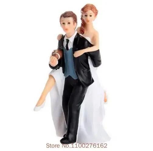 Topper divertenti per torta nuziale Bambole Romantici Sposi Figure Stand Topper Decorazioni Forniture Sposarsi Statuetta in Resina