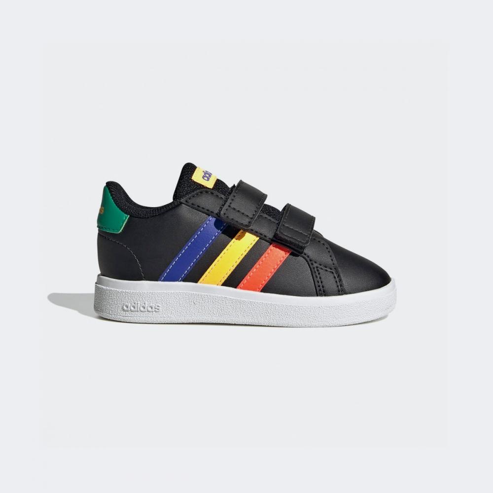 

Adidas Grand Court 2.0 CF для младенцев (CBLACK/LUCBLU/COUGRN)