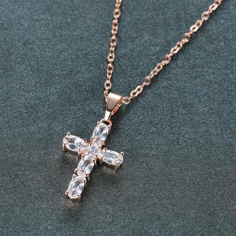 

Color Diamond Heart of the Ocean Peach Heart Necklace Actress Diamond Pendant Mori Girlfriend Love Clavicle Chain