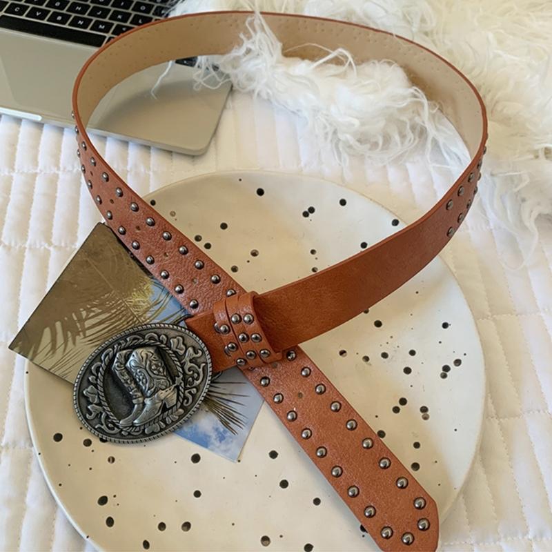 Punk Adjustable Women's Belt Embellished with Retro Studs and Carved Detailing for Edgy Fashion Looks