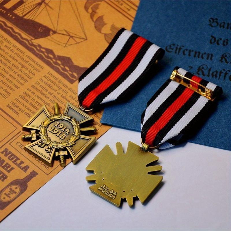 1 pz Copia Croce d'Onore della Prima Guerra Mondiale 1914 1918 Spilla Croce di Hindenburg WW1 Con Spade Medaglia Distintivo