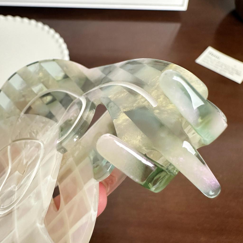 Elegant Dorwei Designer Acetate Hair Clip For Stylish High Ponytails In Unique Colors