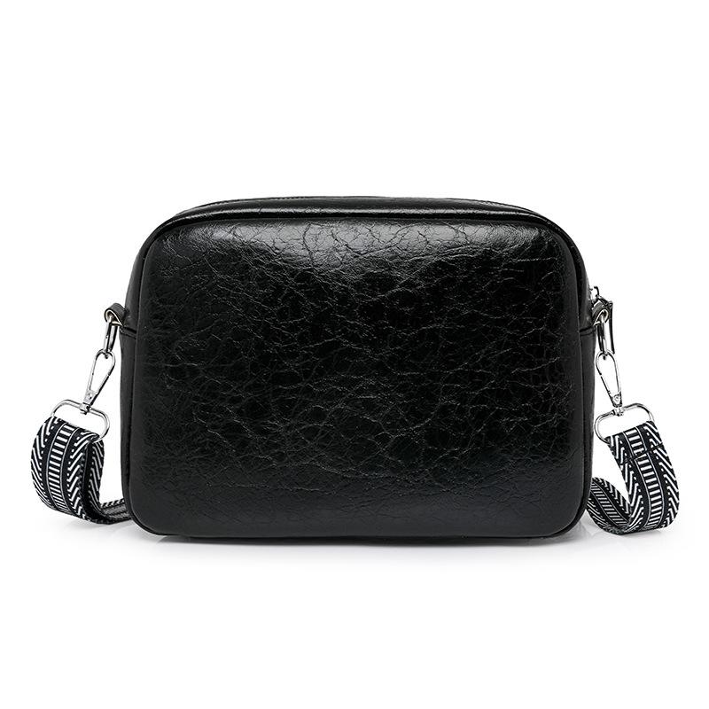 Multi-pocket women's shoulder bag trendy atmosphere simple autumn and winter new broadband messenger
