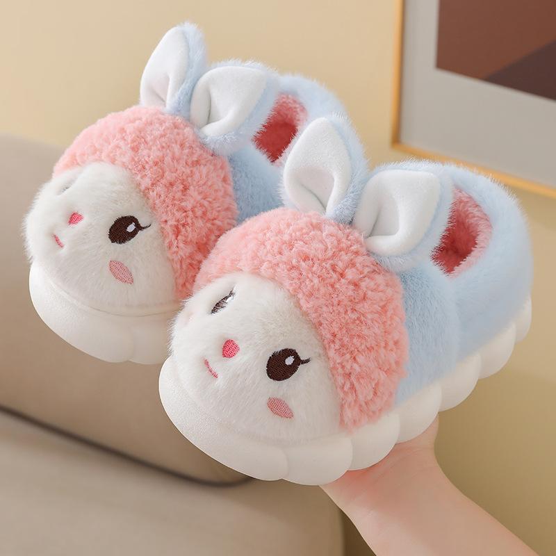 Children's cotton slippers winter velvet thickened warm soft sole non-slip home cartoon cute boy and girl baby parent-child shoes