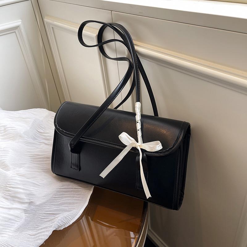 

Простая и высококачественная текстура новая французская сумка подмышку женская мода повседневная для работы большая вместительная универсальная сумка через плечо чёрный