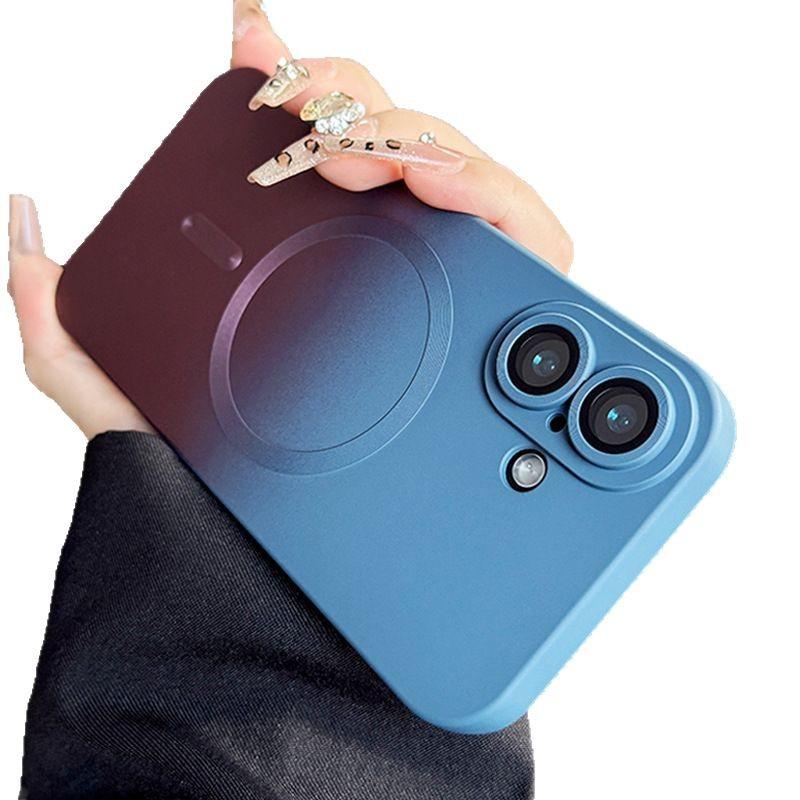 Applicable to iPhone17 gradual change liquid silicone magnetic mobile phone case Apple 16 lens film anti-drop soft protective case 15