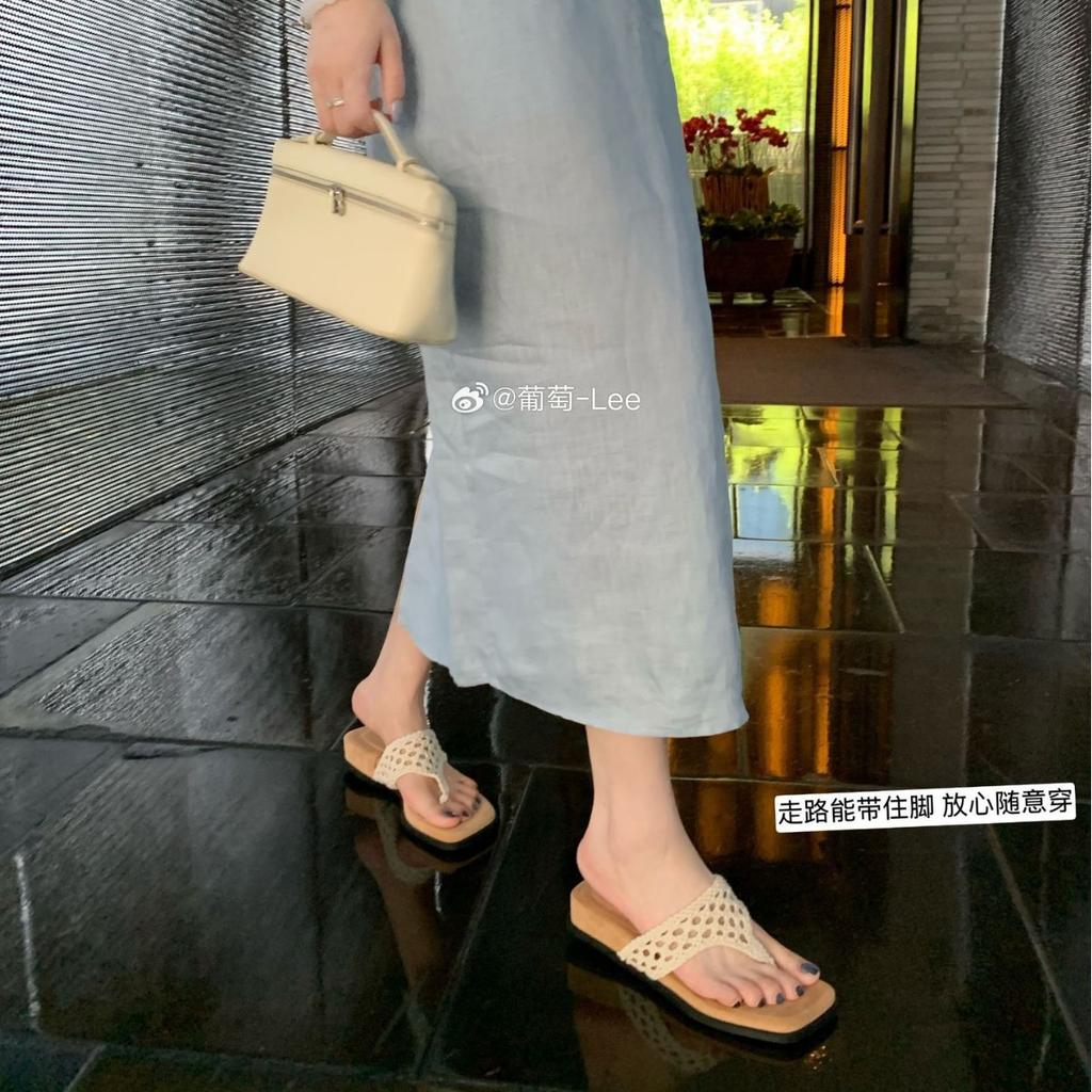 Grape mother same bohemian style hollow crocheted toe square head sandals female temperament fairy toe flip-flops