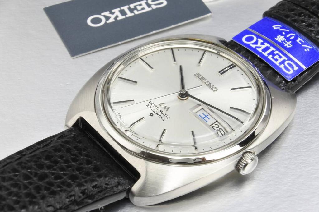 item 1970 SEIKO Lord Matic cushion 23 automatic winding SEIKO excellent Semi-luxury 5606-8020, case, jewels, men's Watch, strap, condition.
