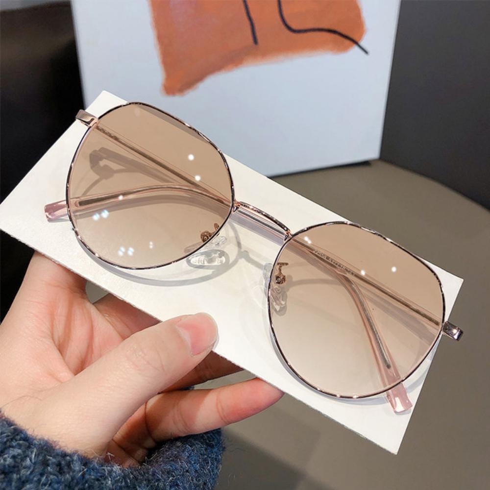 Photochromic Glasses Metal Frame Myopia Glasses Women's Reading Glasses Anti Blue Light Eyewear Fashion Accessories