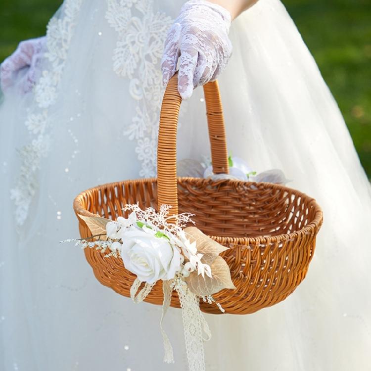 Stylish Rattans Handmade Flower Girl Basket Accessory for Weddings and Special Occasions Ornament Trendy Women Ladies