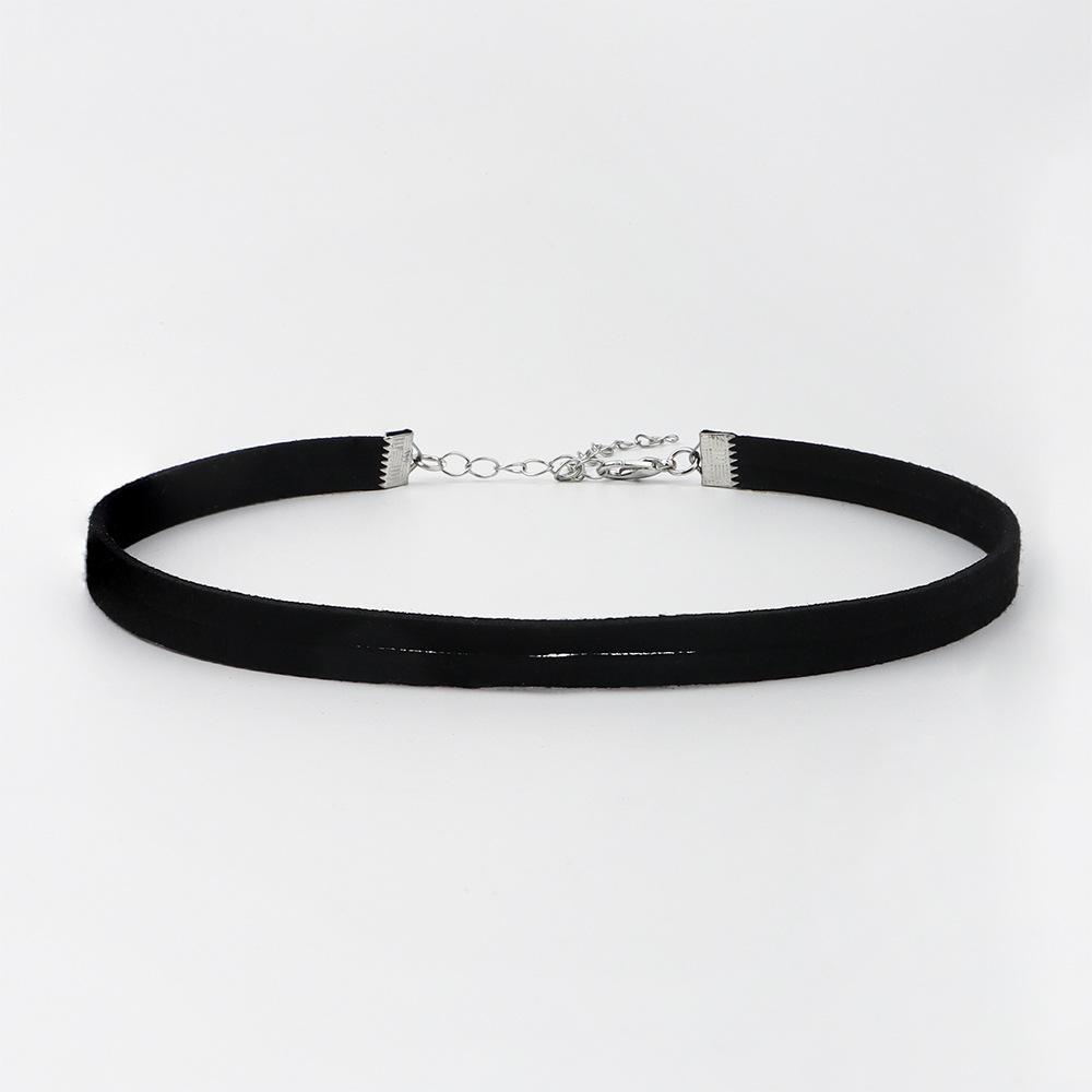 

Personality Design Punk Style Black Lace Choker Necklace for Women Charm Geometric Square Pendant Goth Jewelry Accessory Gift