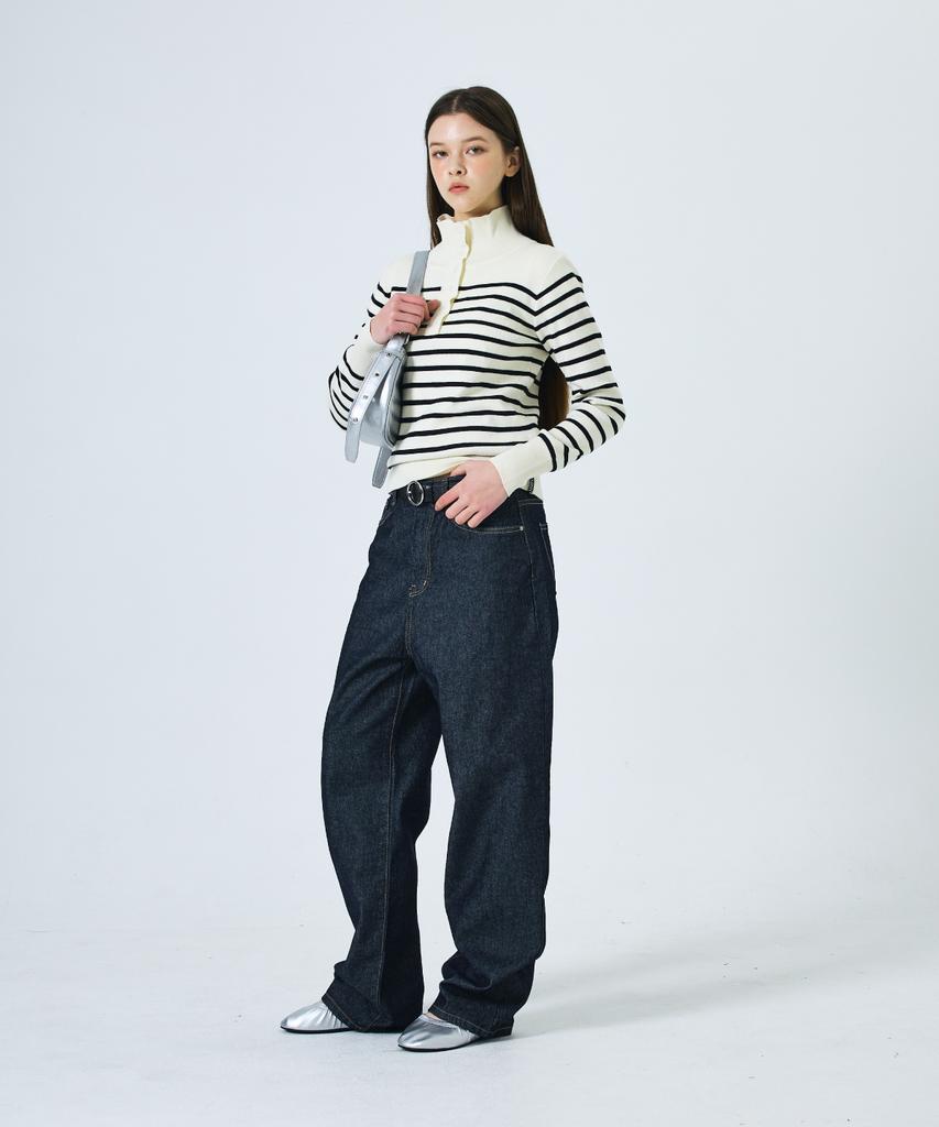 Damiswi Striped High-Neck Open Collar Knit_Ivory