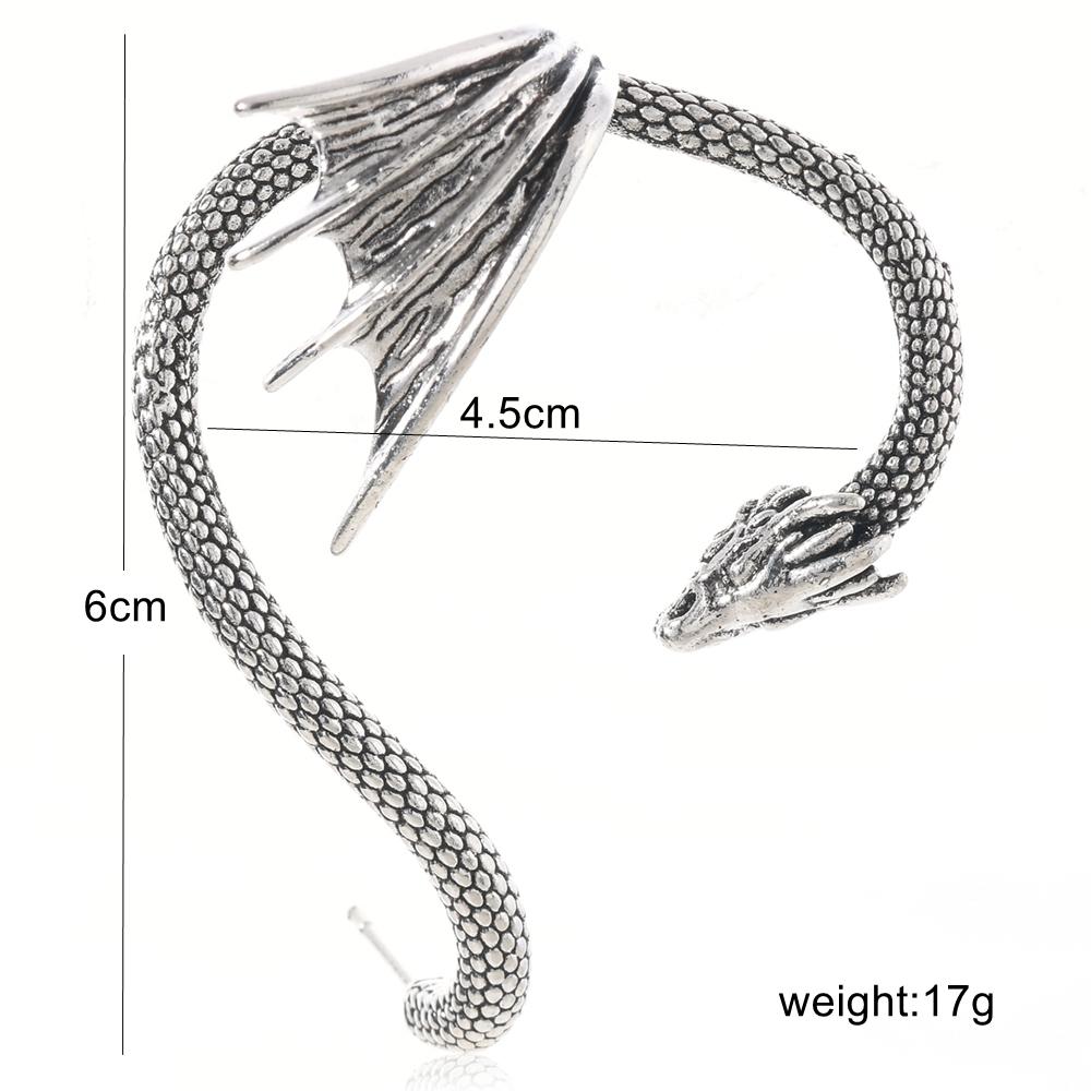 Gothic Punk Dragon Shape Earrings 2025 Trend New Design Vintage Alloy Flying Dragon Ear Cuffs Women Party Accessories