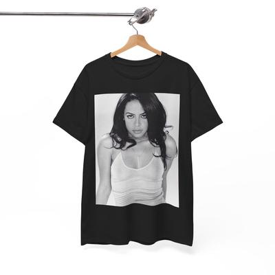 90s Throwback Hip-hop Tee Black and White Portrait Tee | Photo Graphic T-Shirt. Music R&B