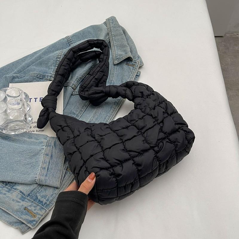 

Stylish Versatile Large Capacity Tote Bag For Women In Vintage Casual Design For Daily Use чёрный
