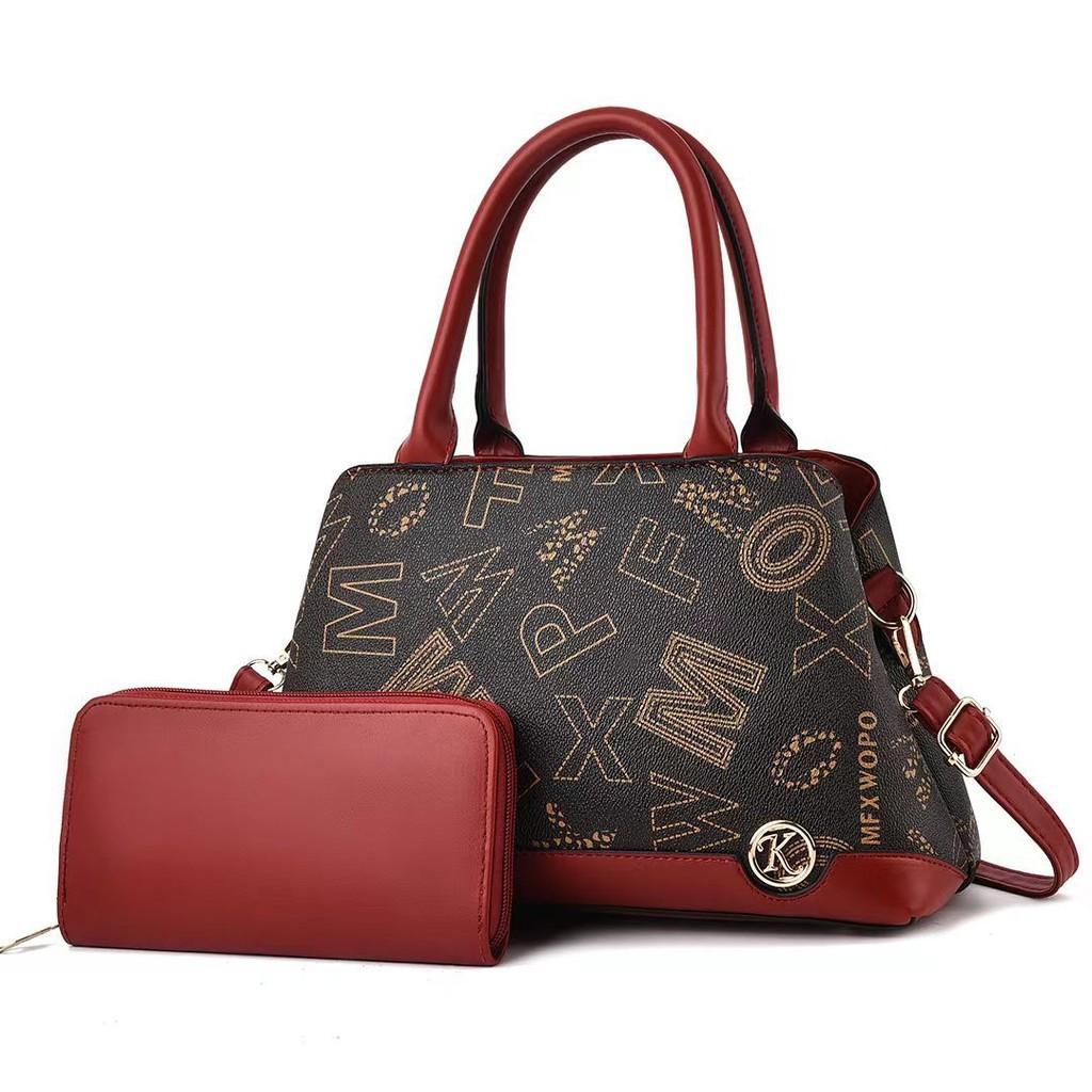 Stylish Large Capacity Mom Handbag With Chic Chain Elements And Soft Pu Material