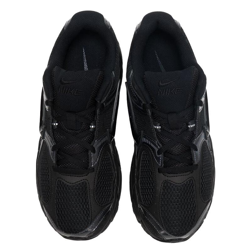 Nike Men's V5 RNR Casual Shoes