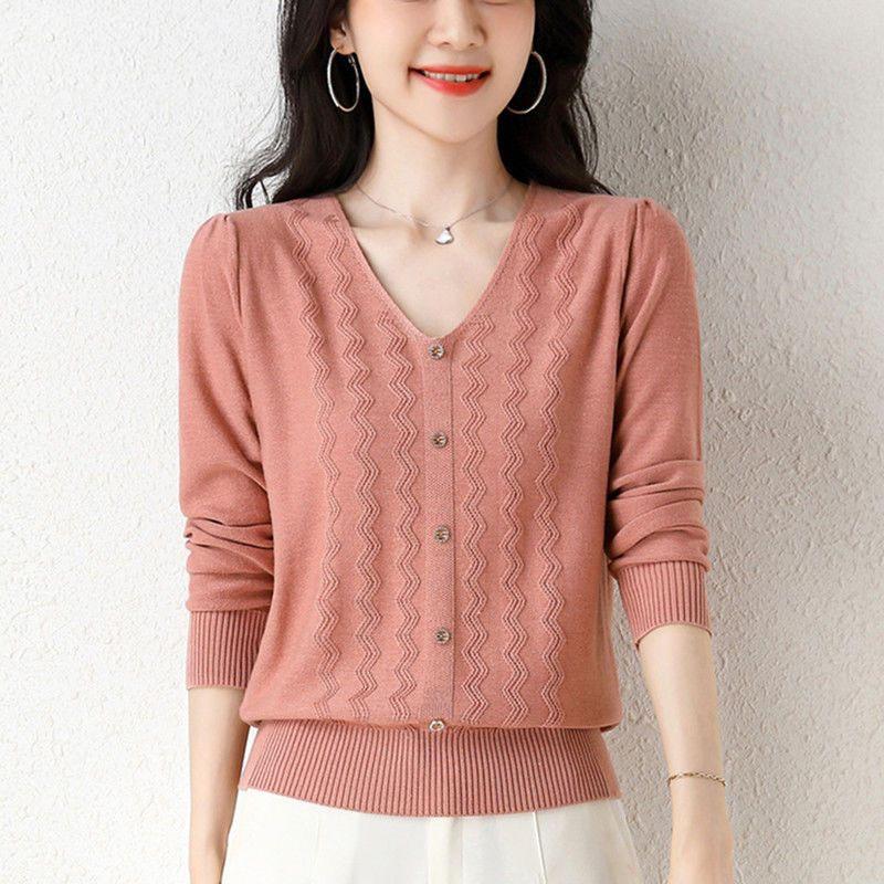 Spring and Autumn Fashion Trends V-neck Solid Color Versatile Loose Western Style Slim Commuter Long Sleeve Women's Knitted Top