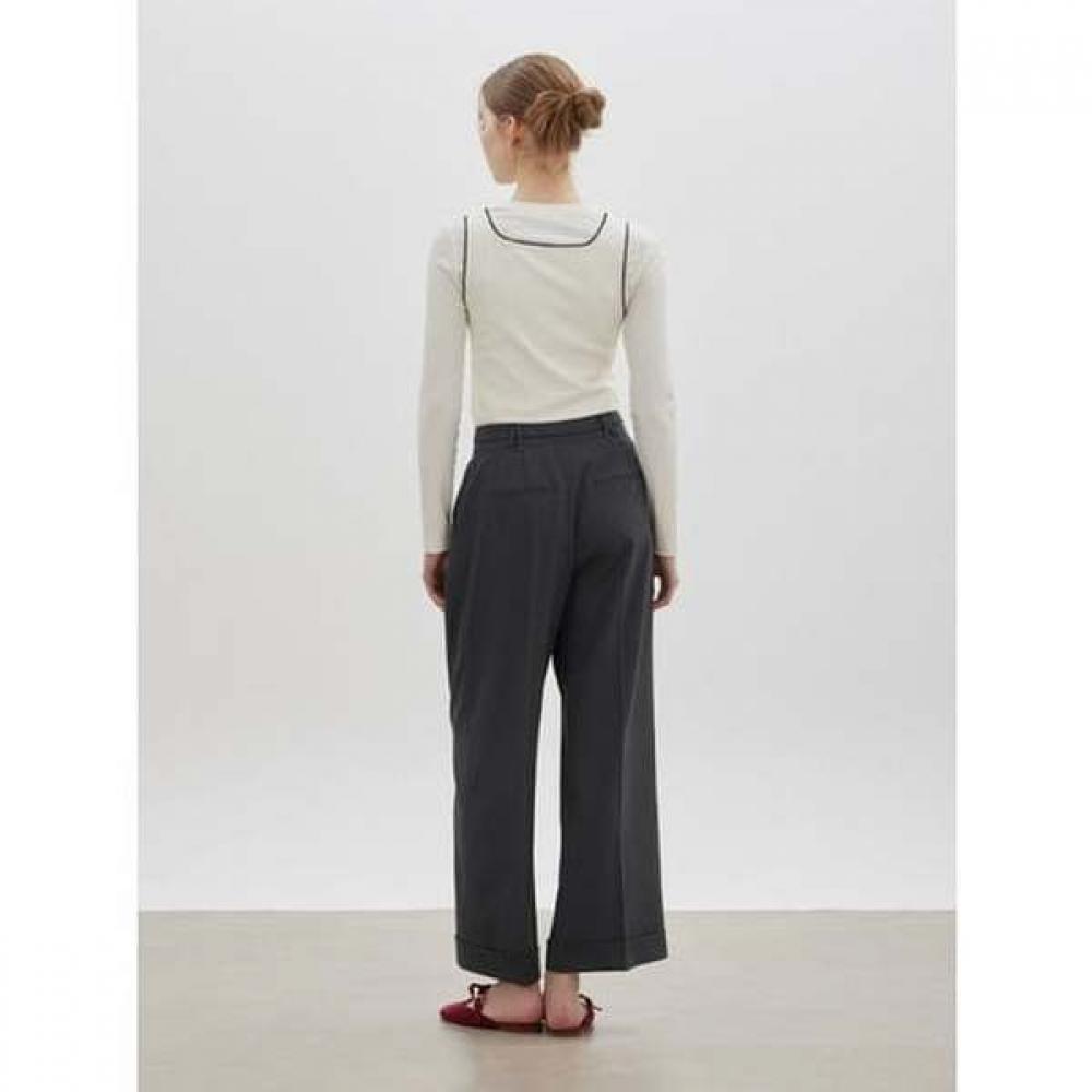 Cc CollecT Two Way Layered T shirT  C261psm021 