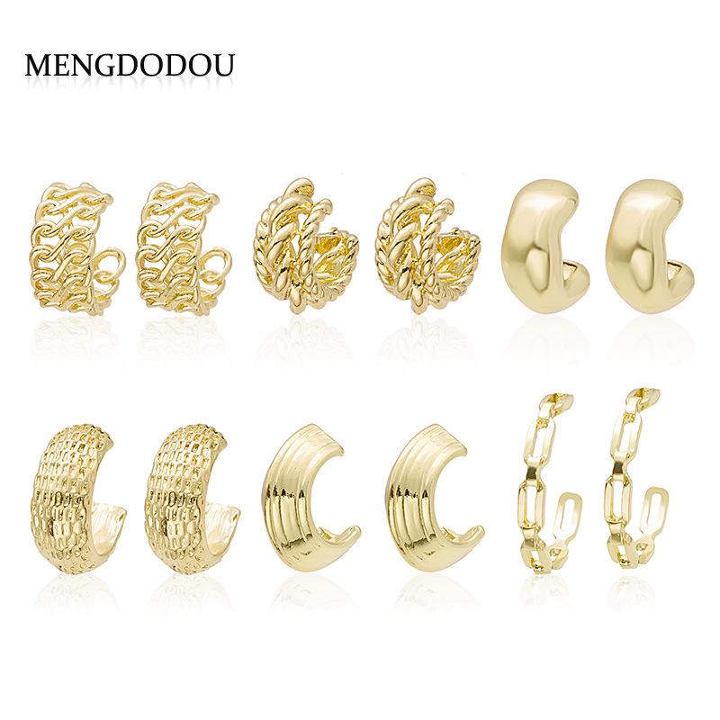 

Silver Needle C-Shaped Texture Stud Earrings with Semicircle Concave-Convex Design