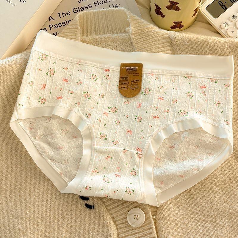 Ladies Spring and Autumn Sweet Floral Pure Cotton 7A Antibacterial Mid Waist Briefs