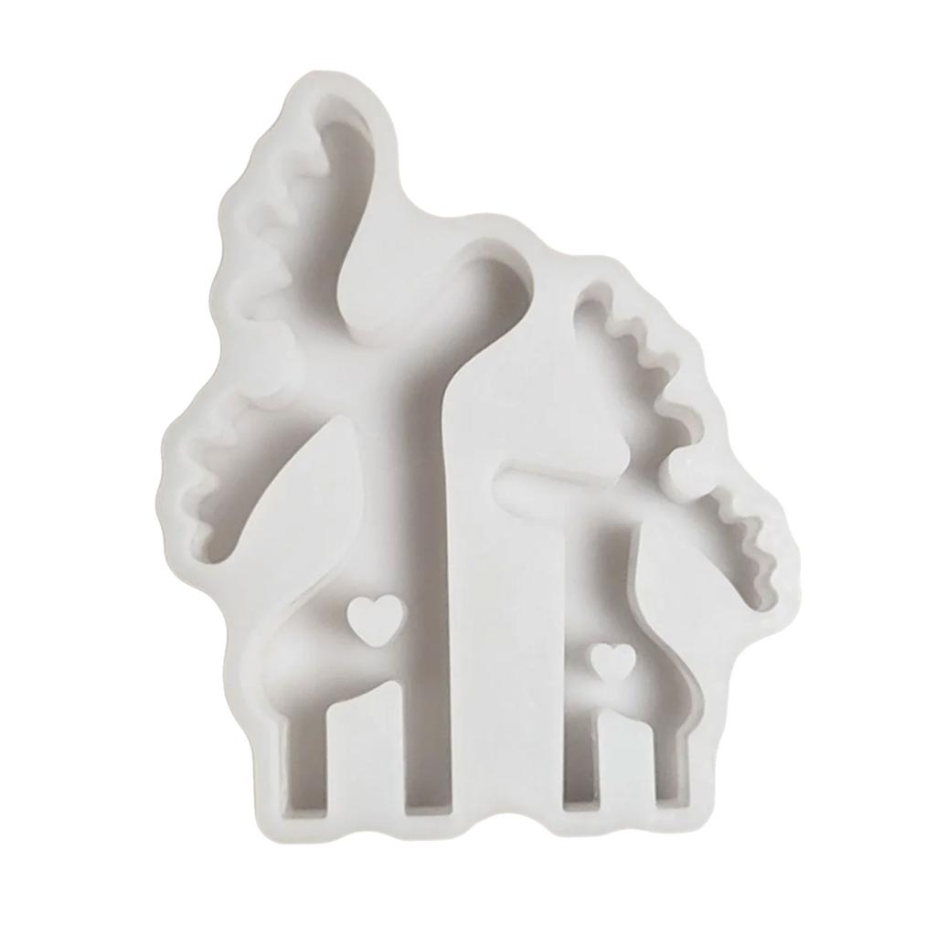 Lovely Reindeer Silicone Mould Christmas Elk Candle Molds Handmade Ornament Molds Casting Molds for Table Decoration