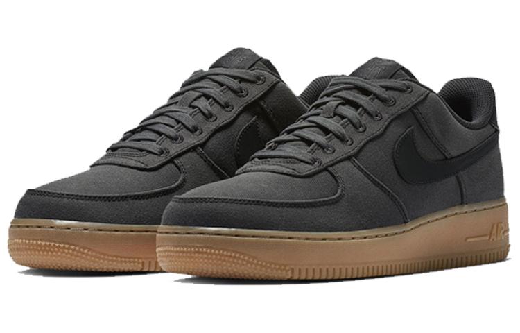 Nike Air Force 1 Low '07 Schwarz Gummi AQ0117-002
