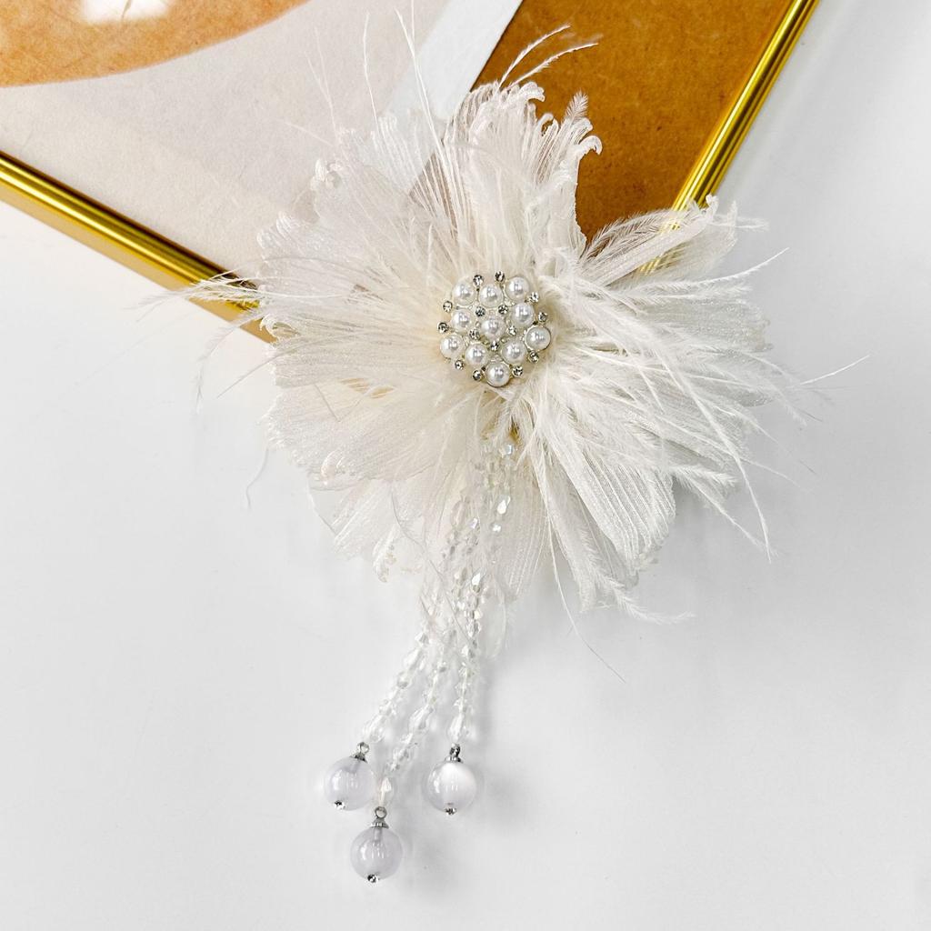 Beautiful Multi-Color Handmade Feathers Three-Dimensional Flower Corsage Clothing Hairpin Headgear Clothing Accessories