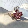 High-End Light Luxury Flower Brooch Female Heavy Industry Design Sense Animal Brooch Diamond Corsage Coat Clothing Accessories