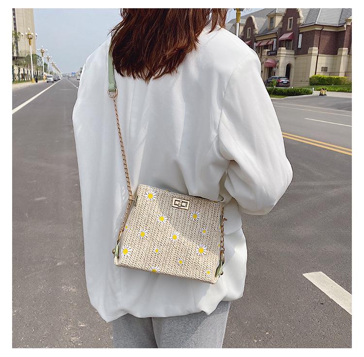 SCIONE Letní slaměná tkaná taška 2020 Nová dámská crossbody taška Western Styl All-match Chain Woven Crossbody taška na jedno rameno