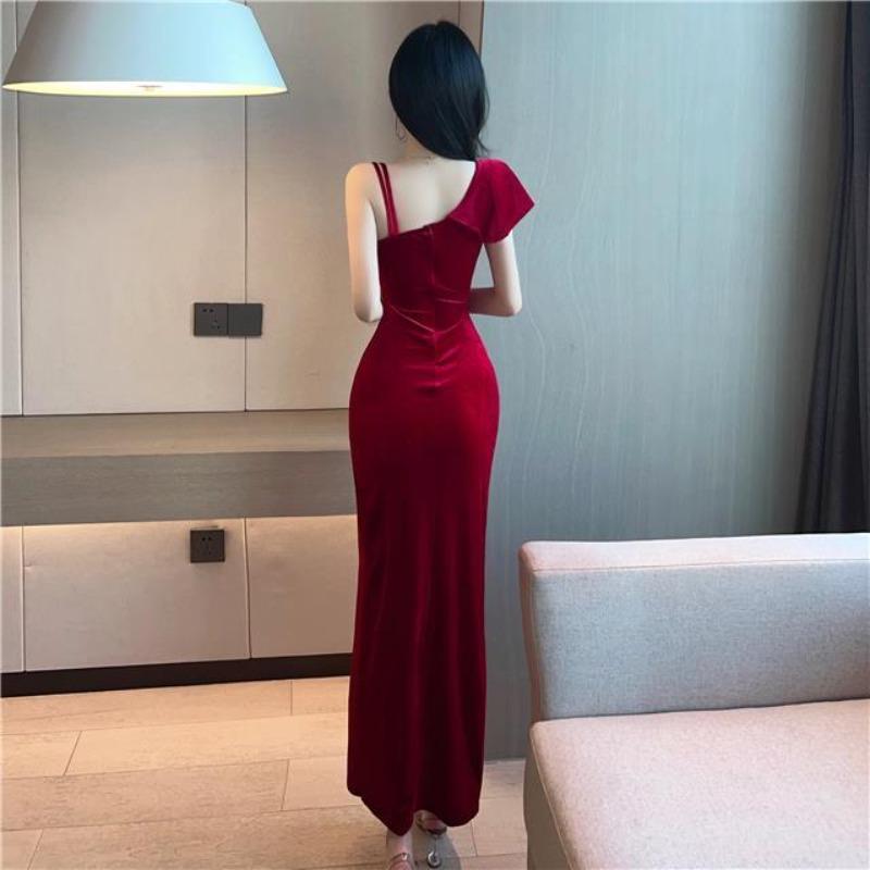 Elegant Women's Velvet One Shoulder Evening Dress Charming Sexy Low Cut Slim Fit Hip-Hugging High-Slit Long Dress Formal Party Cocktail Work Dress
