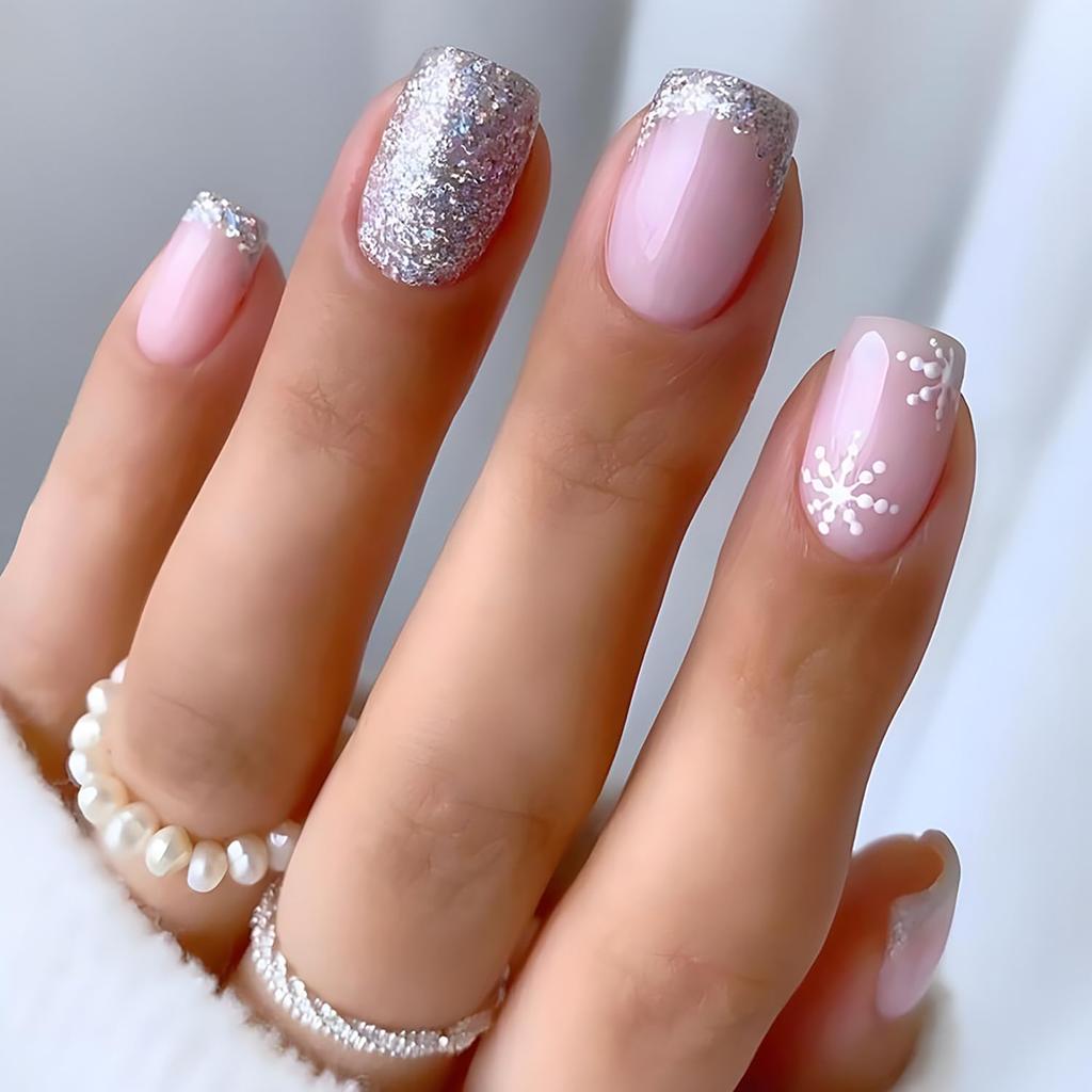 24Pcs Christmas Press on Nails Square French Tip Fake Nails Silver Glitter Nail Design Full Cover False Nails Snowflake Glue on Nails Cute Acrylic