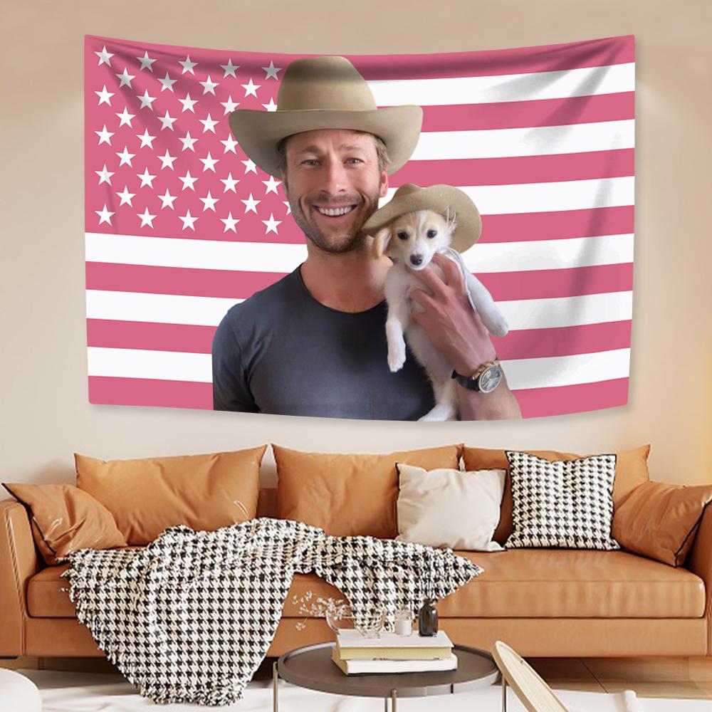 

Известный актер Гобелен Глен Пауэллс Американский флаг Принты Украшение для дома Настенный фон для спальни Уличный декор Поклонники Подарок 29x37in
