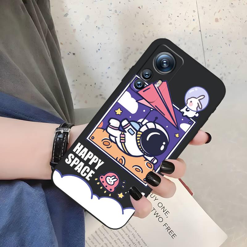 

Черный мягкий чехол для телефона с рисунком космонавта и милым комиксом для Xiaomi Mi 13T 13 12T 12 11T 11i 11 A3 10T 10 9 Pro Lite Ultra 5G Mi 11 Lite 5G