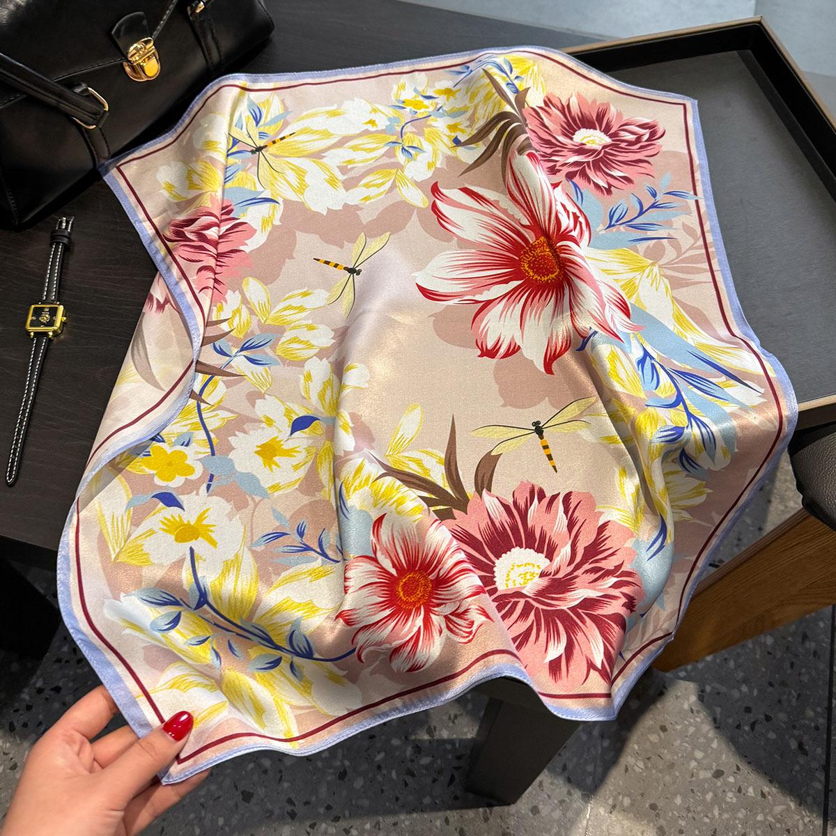 

Luxury 100% Mulberry Silk Scarf Women Floral Print Bandana Shawl Lady Neckerchief Handkerchief Female Decorative Wrap 53cm 53x53CM