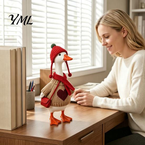 Polyester Goose Outfit 7 Inch Desk Outfits, 4 Pcs Knitted Sweater Hat Scarf Tabletop Clothes Crossbody Bag Winter Holiday Accessory for Office, Shelf,
