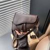Retro-style Personalized One-shoulder Crossbody Armpit Bag