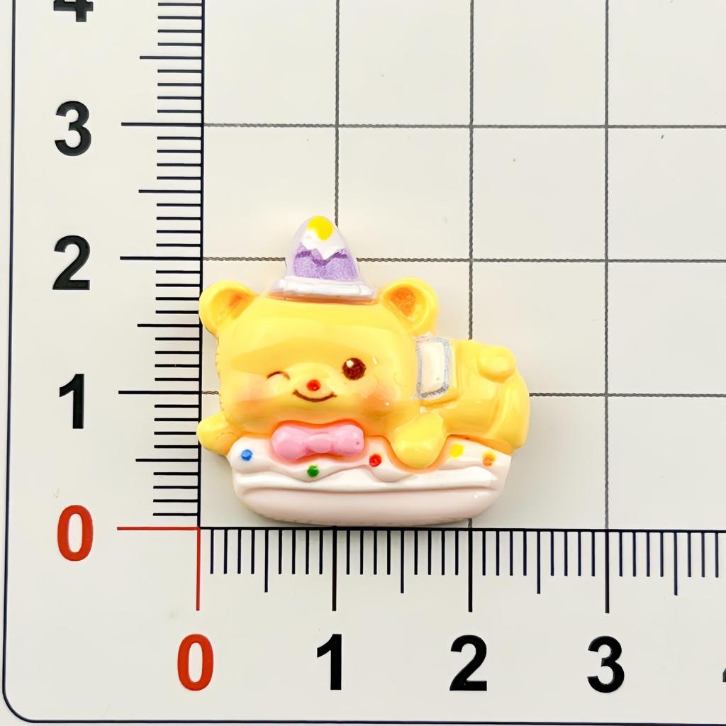 Mini Bear Resin Cake Buttercream Ornaments for DIY Crafts: Hair Clips, Phone Cases, Magnets