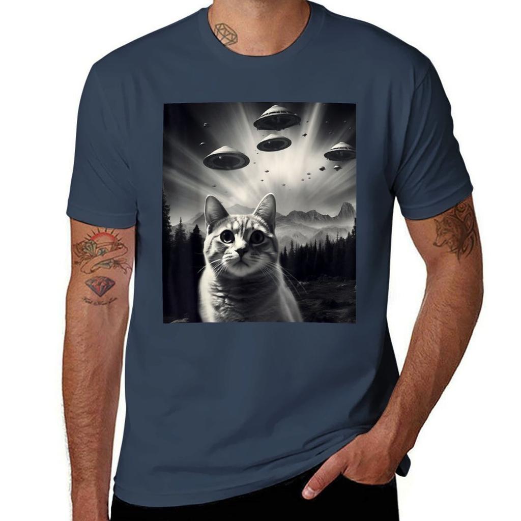 Funny Cat Selfie with UFOs T-Shirt T Shirts Cotton 100% T Shirts for Man Pack White T Shirts for Man Cotton Funny T-Shirt
