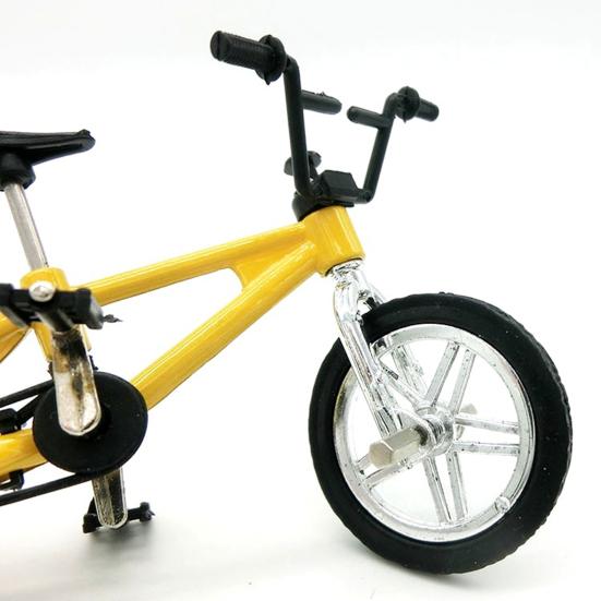 Mini Cute Mixed-color Bike Bicycle Toy for Home