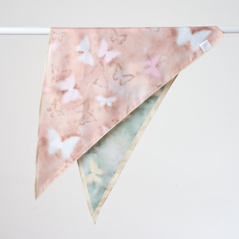 New Small Fresh Butterfly Printing Double-sided Heterochrome Triangle Scarf Sweet and Cute Lady Imitation Silk High-end Silk Scarf