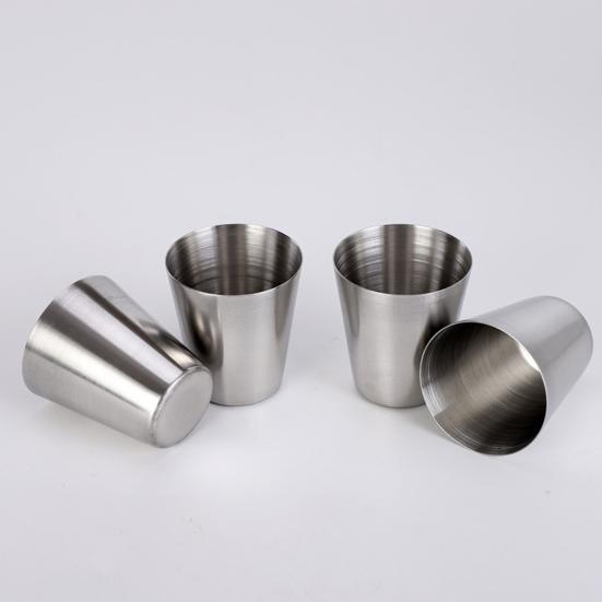 1 Set Hip Flask Shock-proof Good Sealing Capacity Portable 7oz Whiskey Liquor Pocket Flask for Man