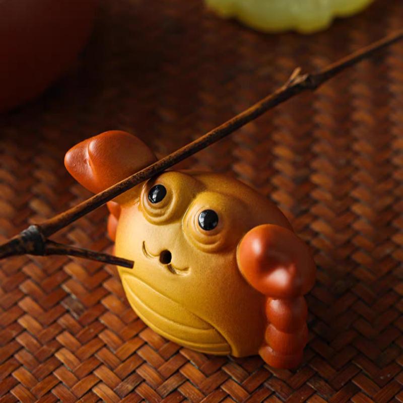 1pc Ceramic Crab Tea Pet , Whimsical Home Decor, Tea Accessory, Handcrafted Cute Crab Figurine with Expressive Eyes