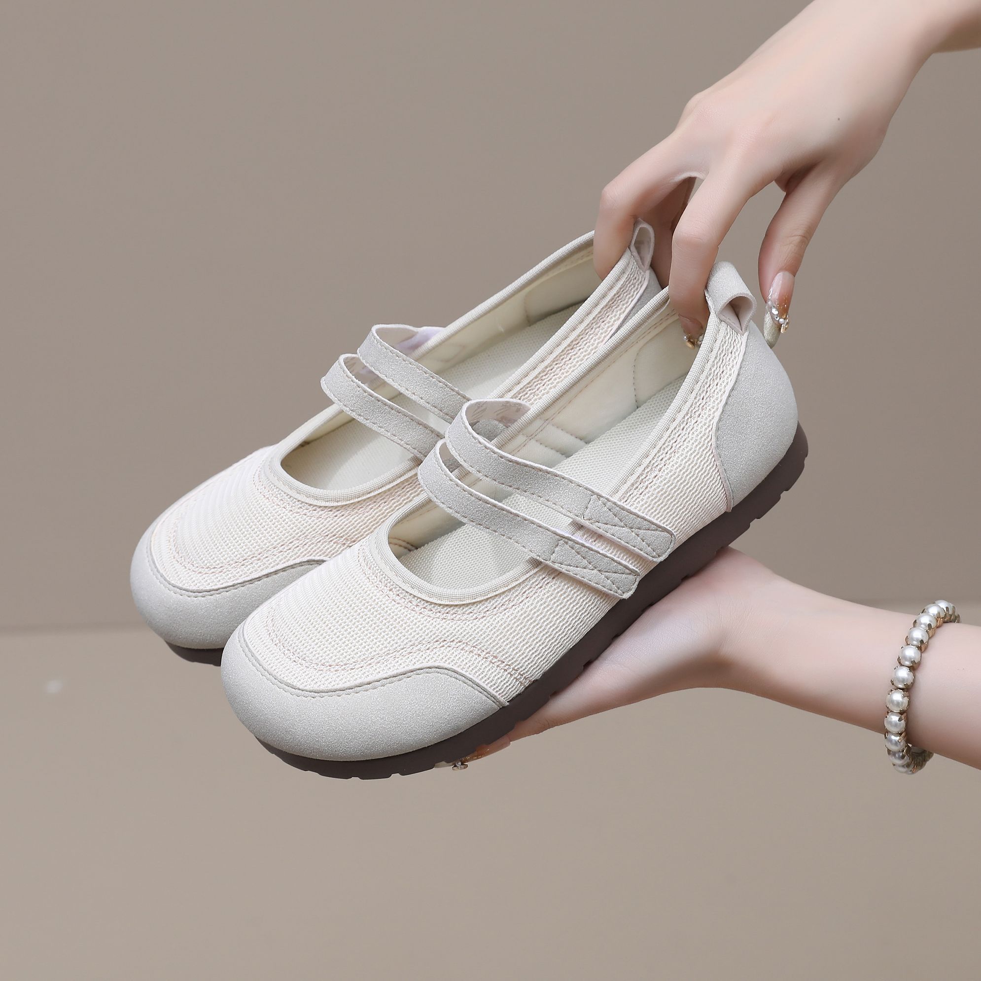 

Fashion Woman Footwear Summer Round Toe Slip on Flat Shoes for Women Offers Y2k Fashion 2025 New Vulcanized Shoe Designer Luxury Light 35