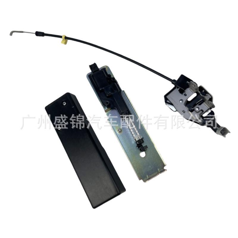 LR Discovery Tailgate Latch Lock Actuator Motor LR017470 FUG5000