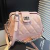 New Product Wholesale Xiaoxiangfeng Rhombus Chain Shell Bag Niche Versatile Women's Commuting Temperament Messenger Bag