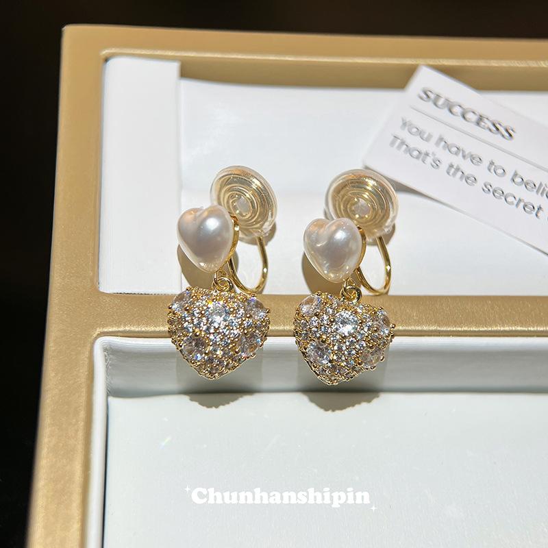 Sparkling love zircon mosquito coil disc ear clips niche design light luxury pearl earrings fringed earrings without earholes 14k