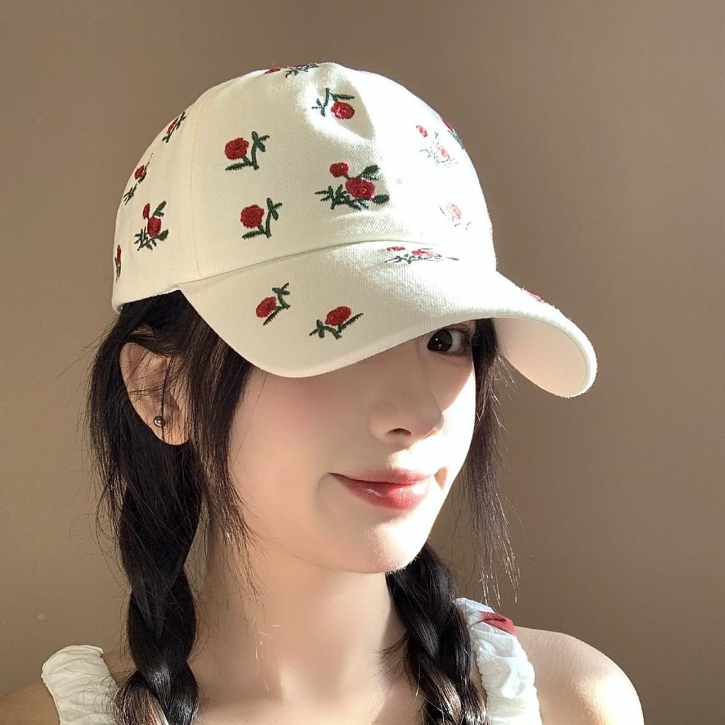 Classic Cotton Baseball Cap With Adjustable Strap And Floral Embroidery For Women