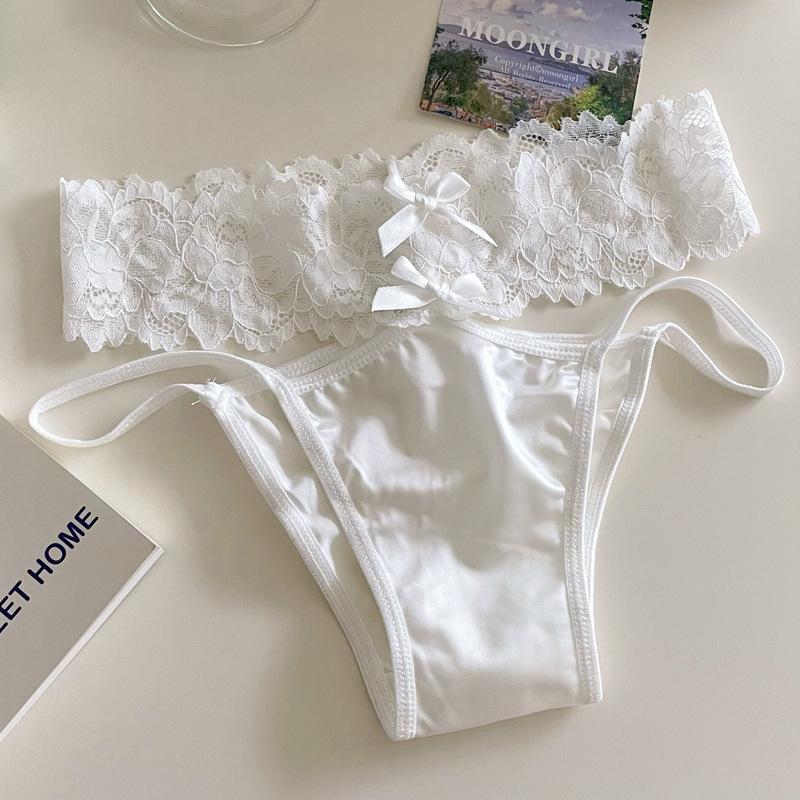 Женские весенне-летние сексуальные кружевные прозрачные атласные треугольные трусики M белый
