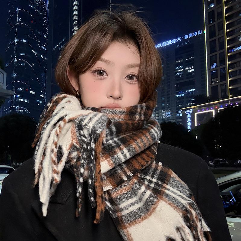 Korean Imitation Cashmere Plaid Scarf for Women - Thick, Warm, Versatile Autumn/Winter Fashion